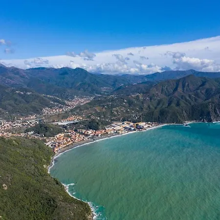 La Maison Due Guestin * Σέστρι Λεβάντε